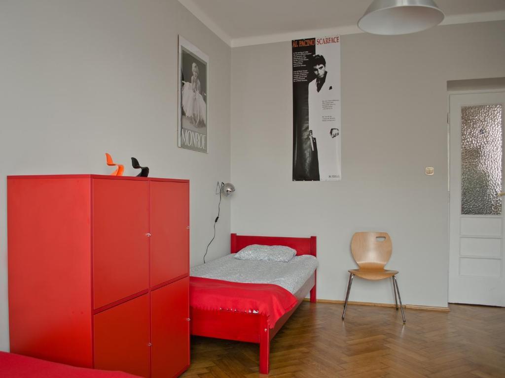 Tramp Aparthostel Краків Екстер'єр фото