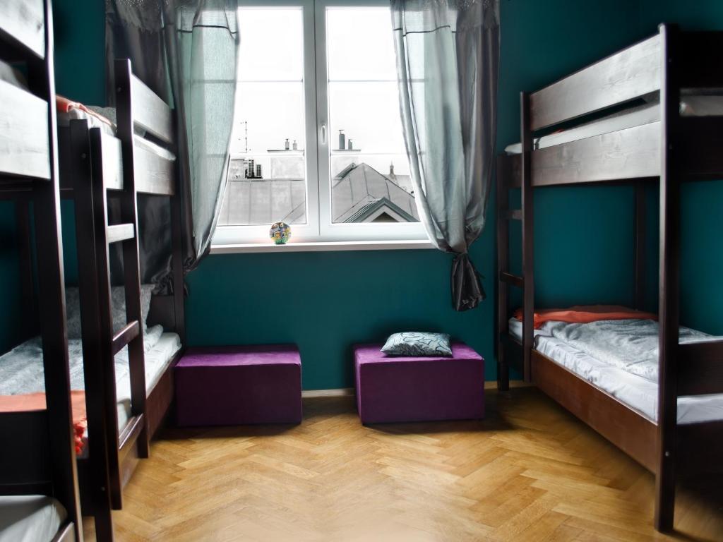 Tramp Aparthostel Краків Екстер'єр фото